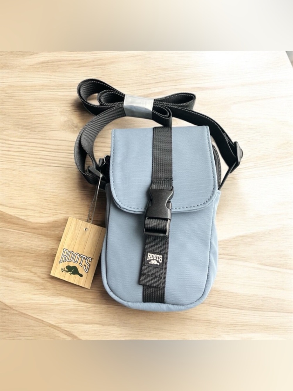 NEW Roots Juan Cell Phone Crossbody Bag Slate Unisex Men's Women's Kid's